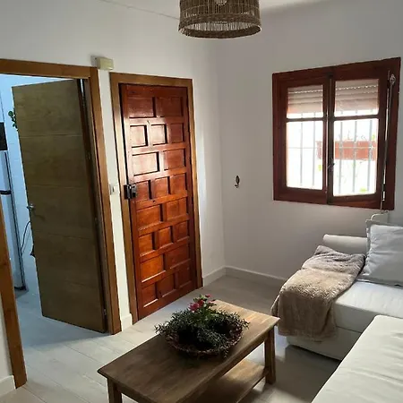 Casa Martin Conil, Viviendas En Barrio De Pescadores *